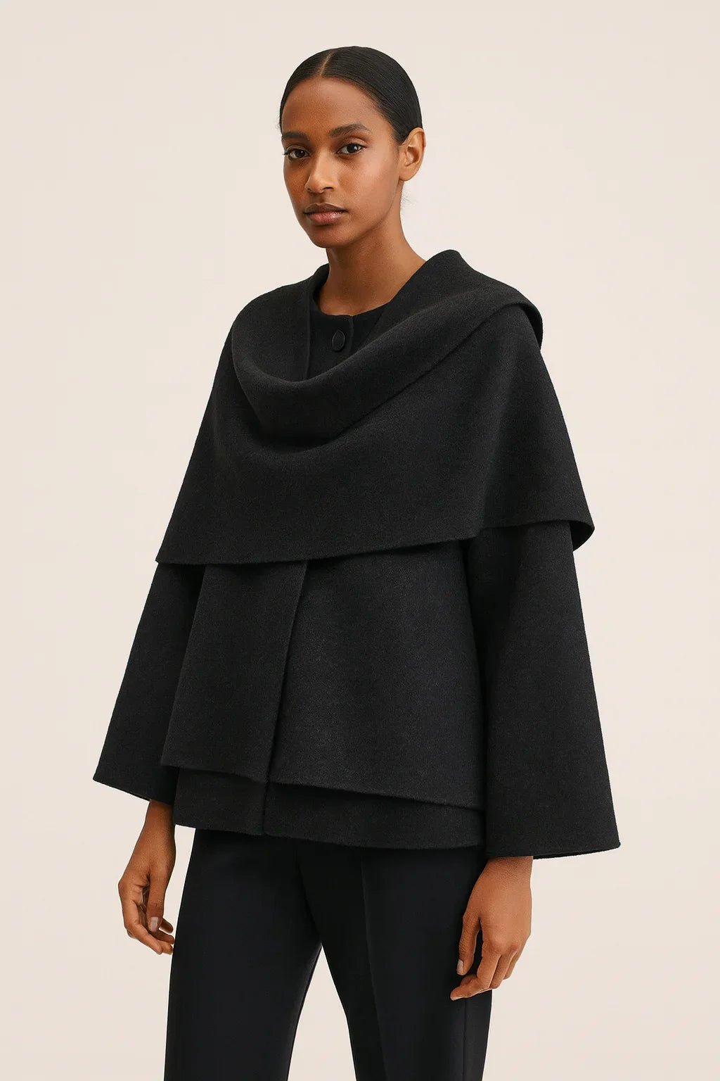 Mantella "Ardène" - TUA. Milano