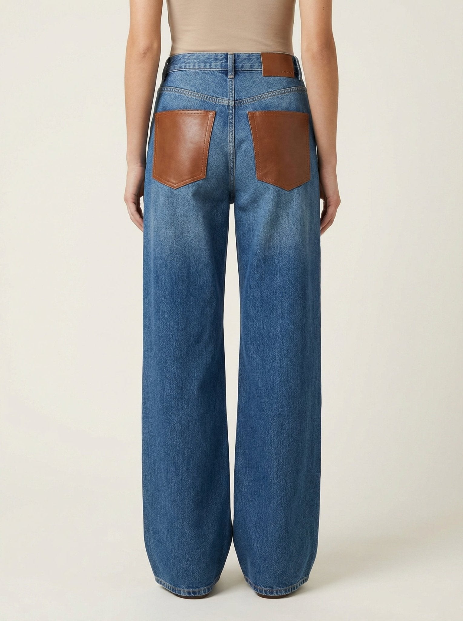 Saddle Patch Jeans - TUA. Milano